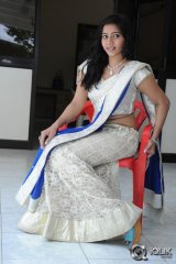 Mithra at Dollar Ki Maro Vaipu Movie First Look Launch